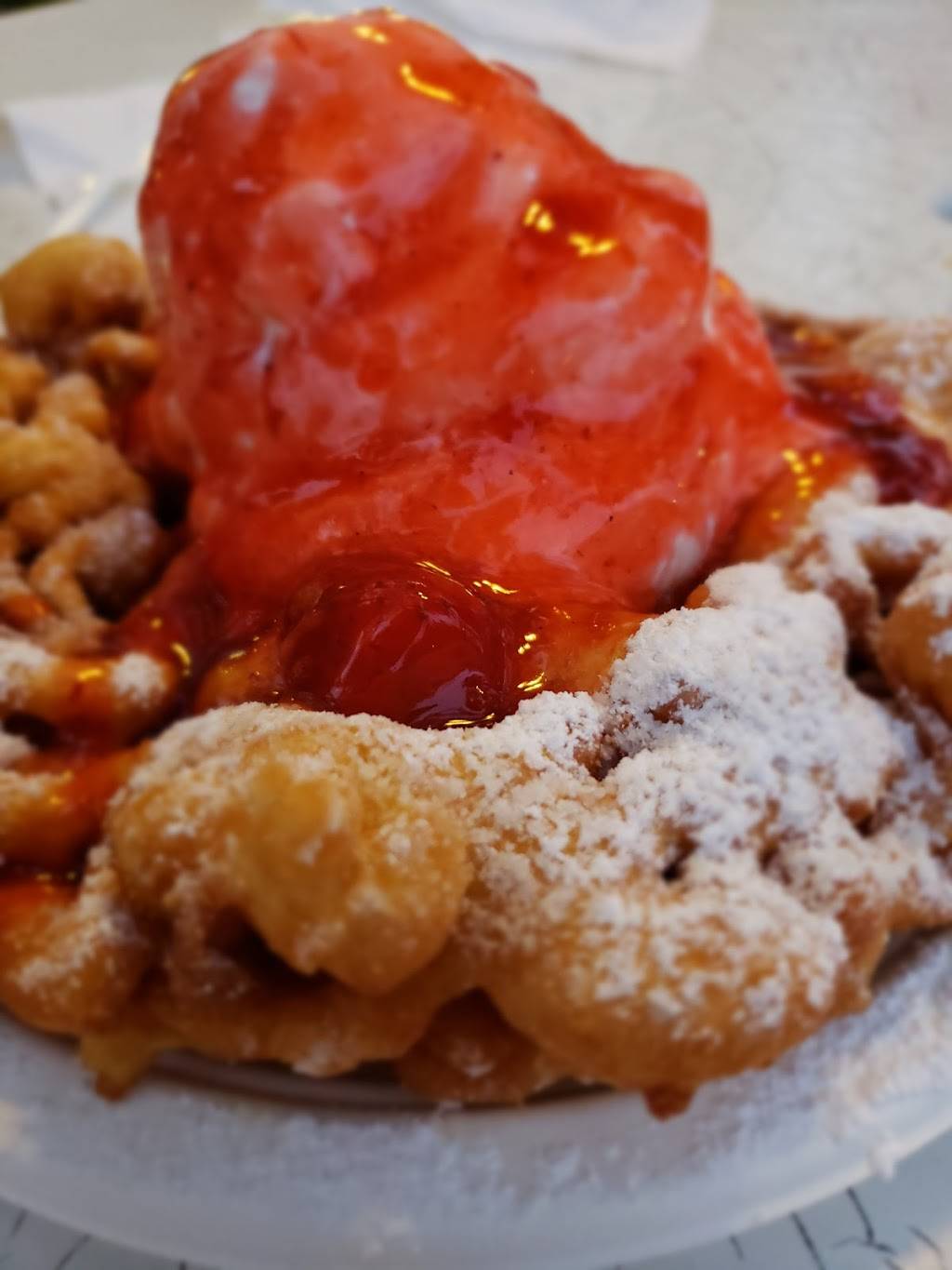 Alphorn Funnel Cakes | restaurant | 1 Canadas Wonderland Drive, Maple, ON L6A 1S6, Canada | 9058327000 OR +1 905-832-7000