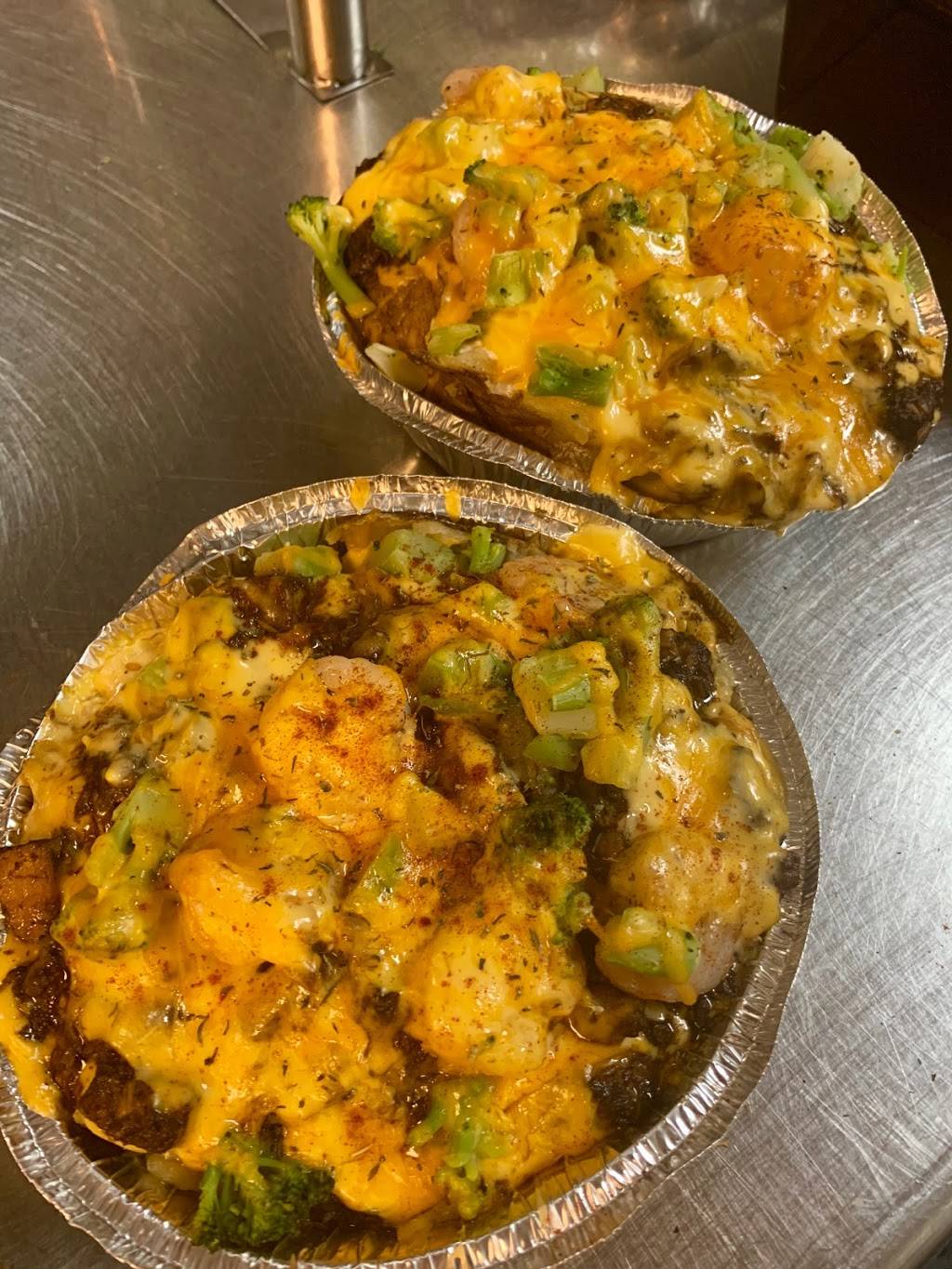 OutKast | restaurant | 7137 S State St, Chicago, IL 60619, USA | 7739664350 OR +1 773-966-4350