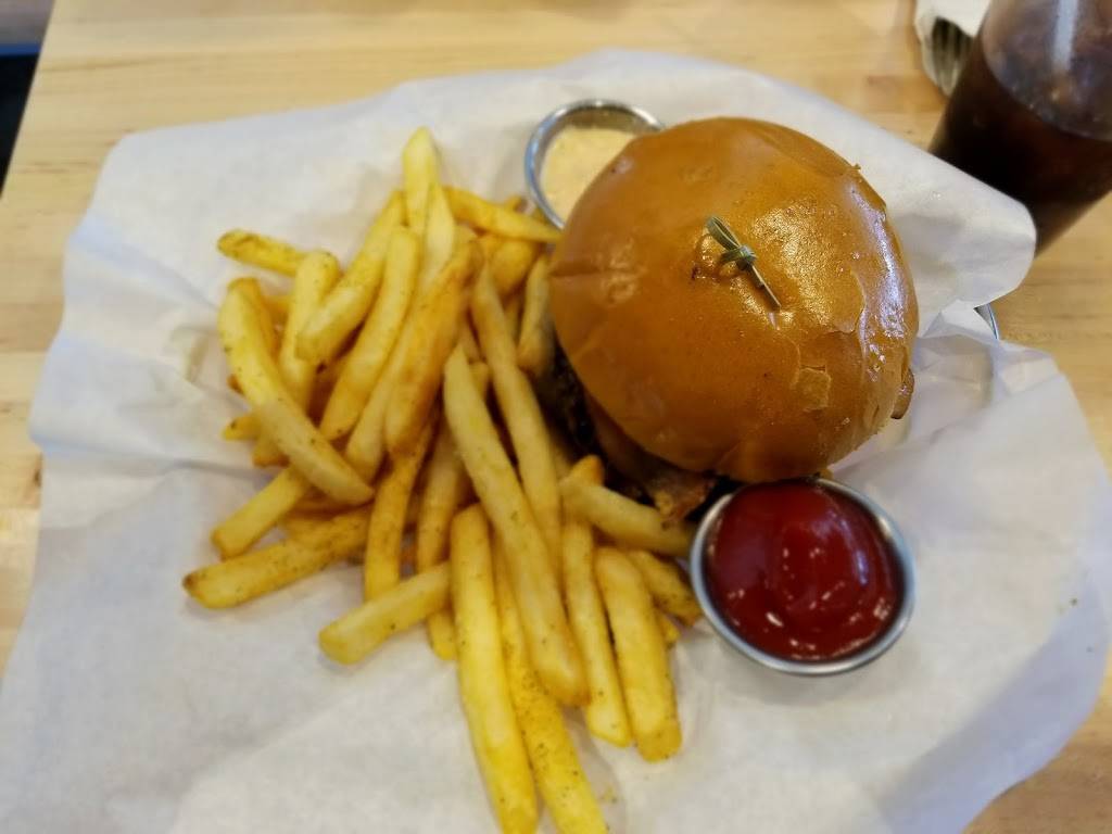 American Tap Room | restaurant | 3000 Northside Boulevard #900, Richardson, TX 75080, USA | 4698018224 OR +1 469-801-8224