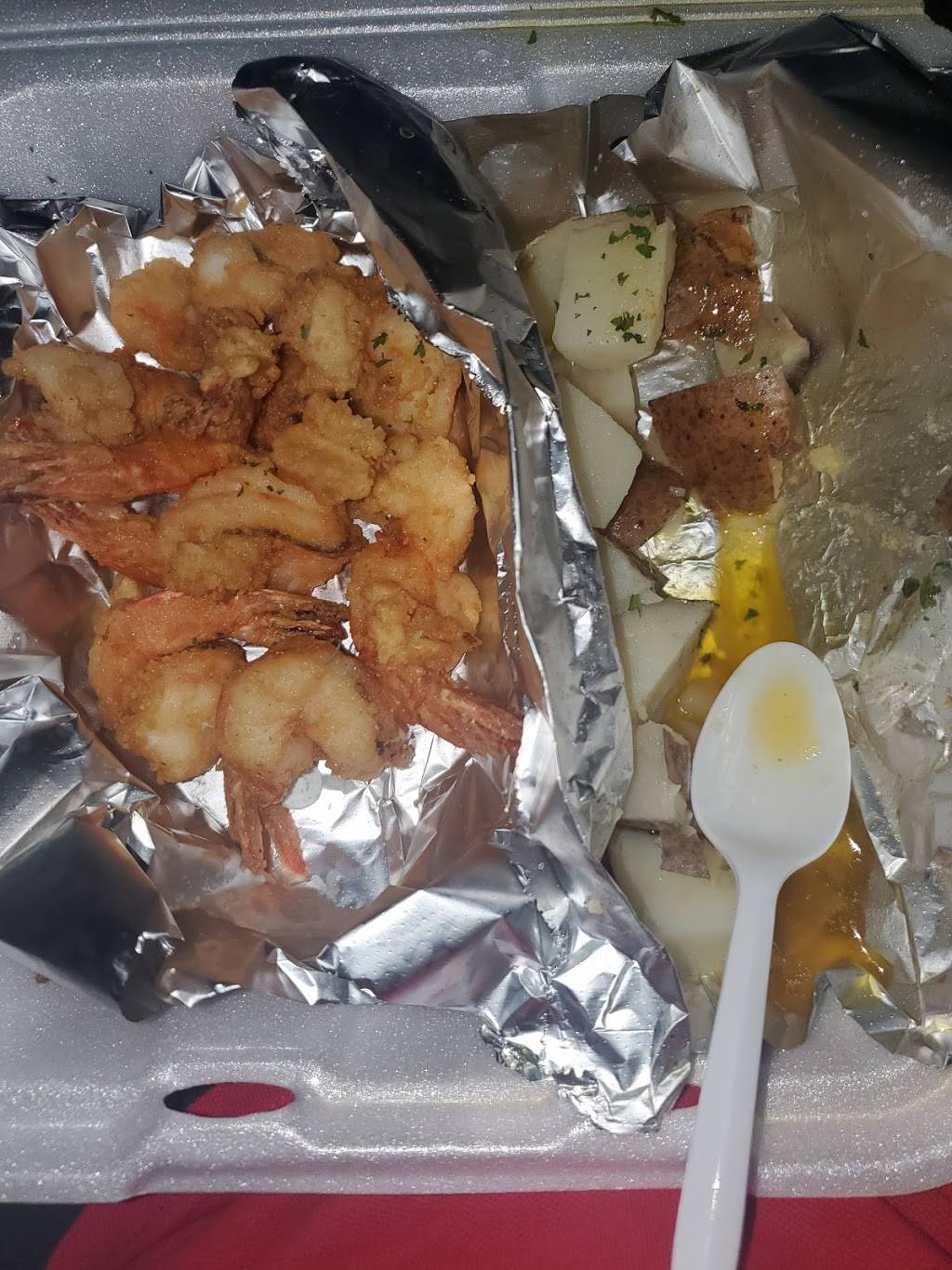 The House of Crabs, Seafood and More! | restaurant | 17849 NW 27th Ave, Miami Gardens, FL 33056, USA | 7866572345 OR +1 786-657-2345