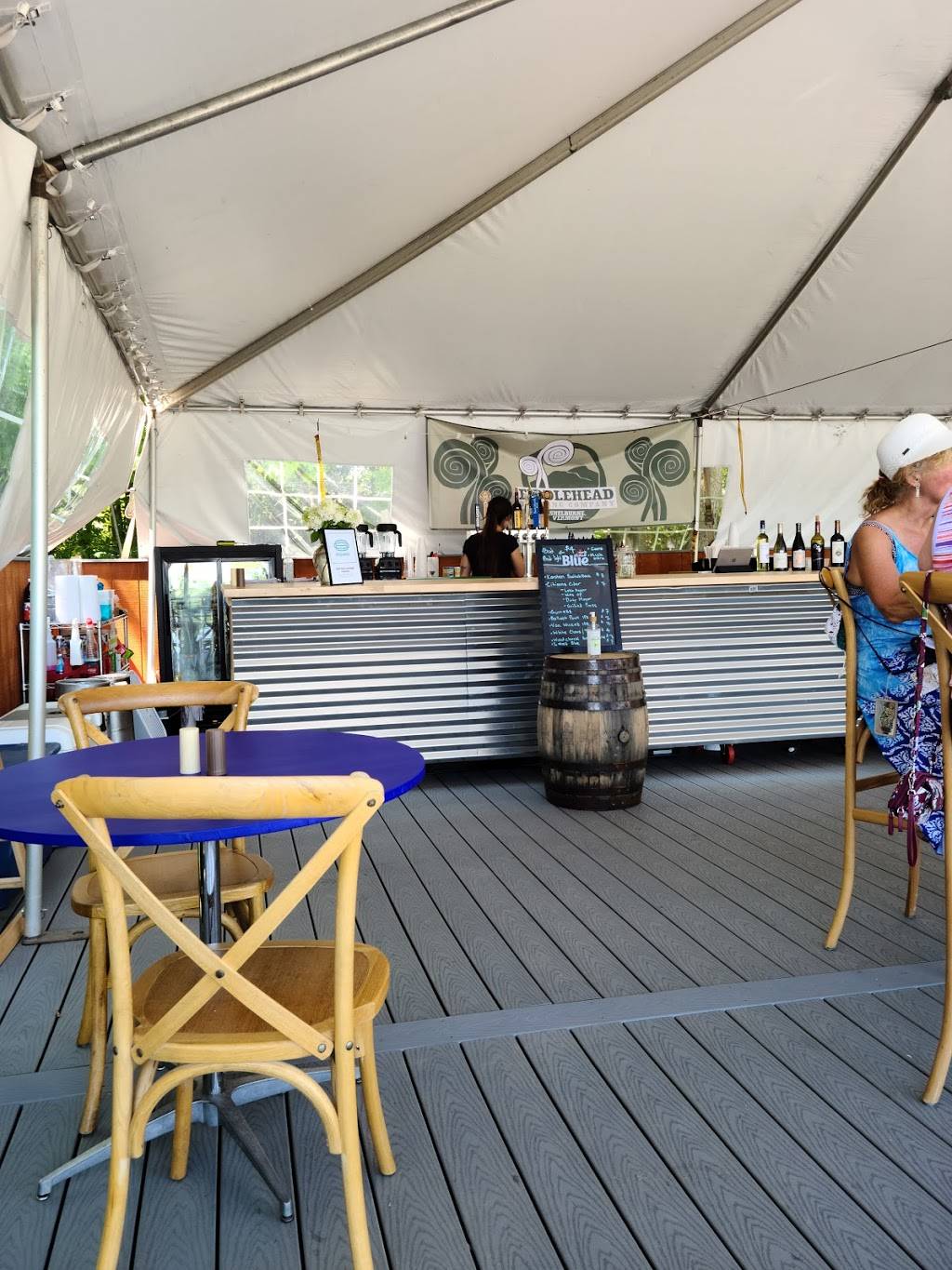 Blue Paddle on the Bay | restaurant | 456 US-2, South Hero, VT 05486, USA | 8026491110 OR +1 802-649-1110