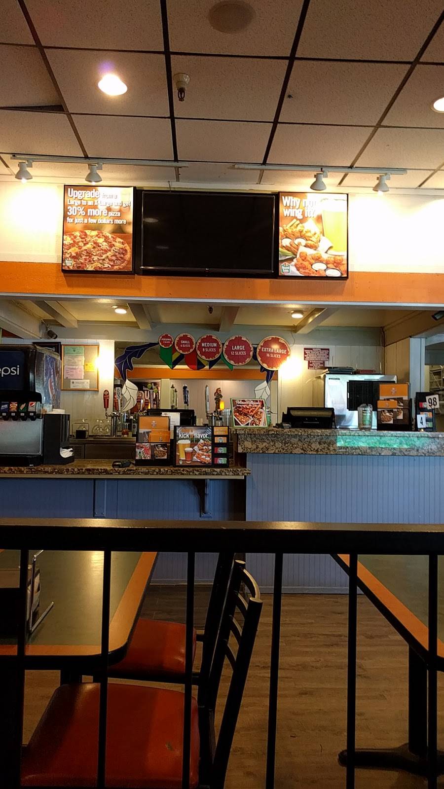 Round Table Pizza | meal delivery | 245 Mt Hermon Rd, Scotts Valley, CA 95066, USA | 8314385446 OR +1 831-438-5446