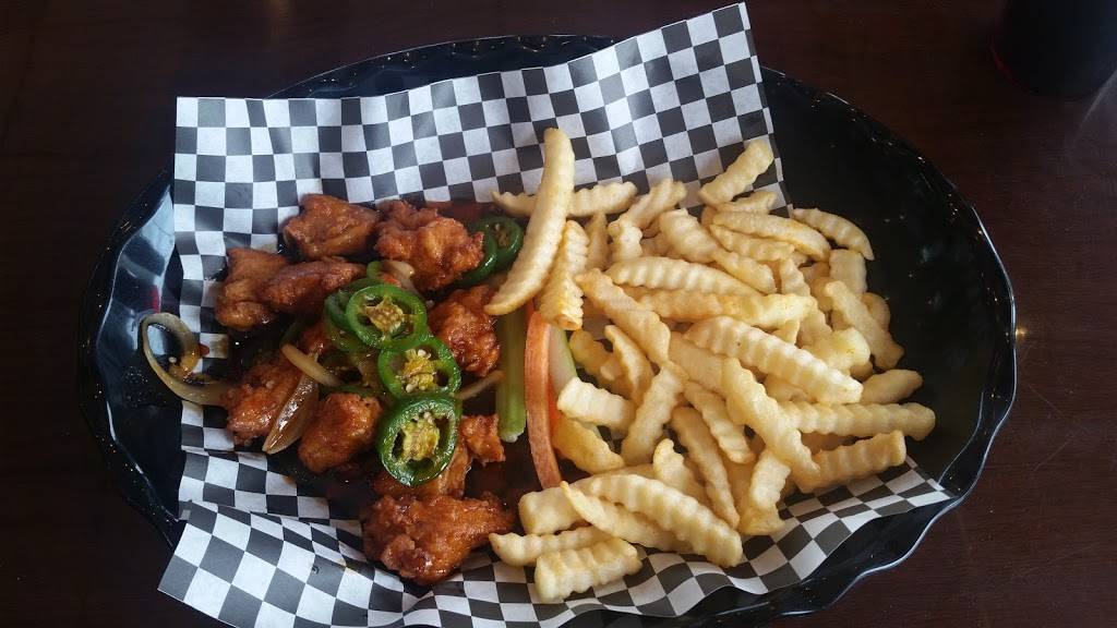World of Wings | restaurant | 171 W Belmont Dr Suite 7, Calhoun, GA 30701, USA | 7063838685 OR +1 706-383-8685