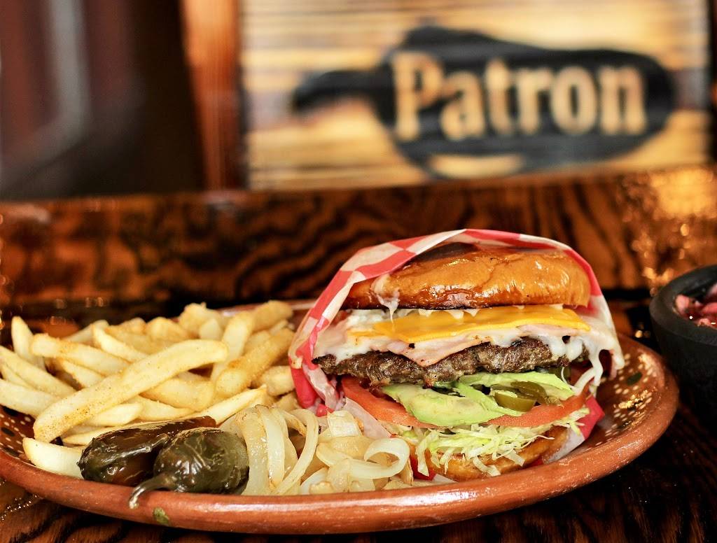 El Patron Tacos Y Tortas | restaurant | 1050 N University Dr, Fort Worth, TX 76114, USA | 8176243744 OR +1 817-624-3744