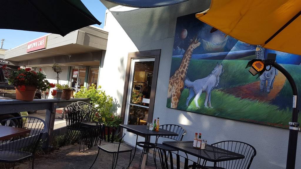 Dierks Midtown Café | restaurant | 1422 4th St, Santa Rosa, CA 95404, USA | 7075452233 OR +1 707-545-2233