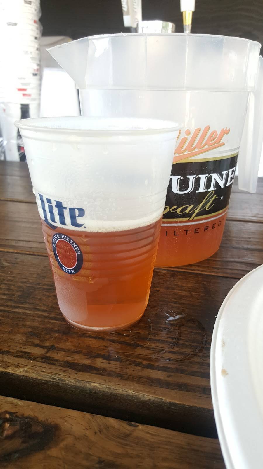 Colemans Tavern & Grill | restaurant | 823 Lake Ave, Woodstock, IL 60098, USA | 8153385000 OR +1 815-338-5000