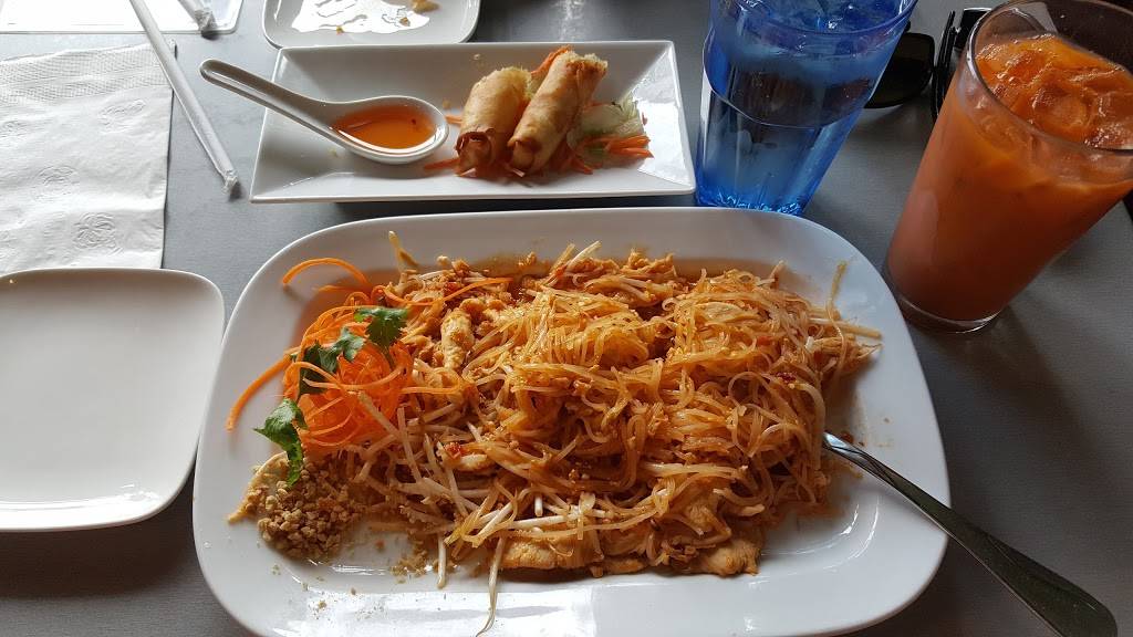 Eim Thai | restaurant | 1466 Garden of the Gods Rd #148, Colorado Springs, CO 80907, USA | 7195980980 OR +1 719-598-0980