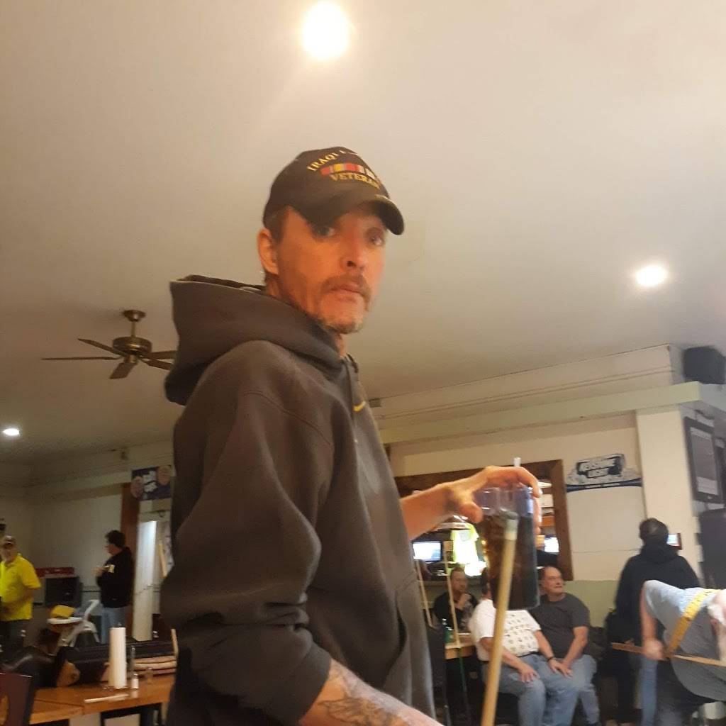 Joedees | restaurant | 1828 Avenue L, Fort Madison, IA 52627, USA | 3193721771 OR +1 319-372-1771