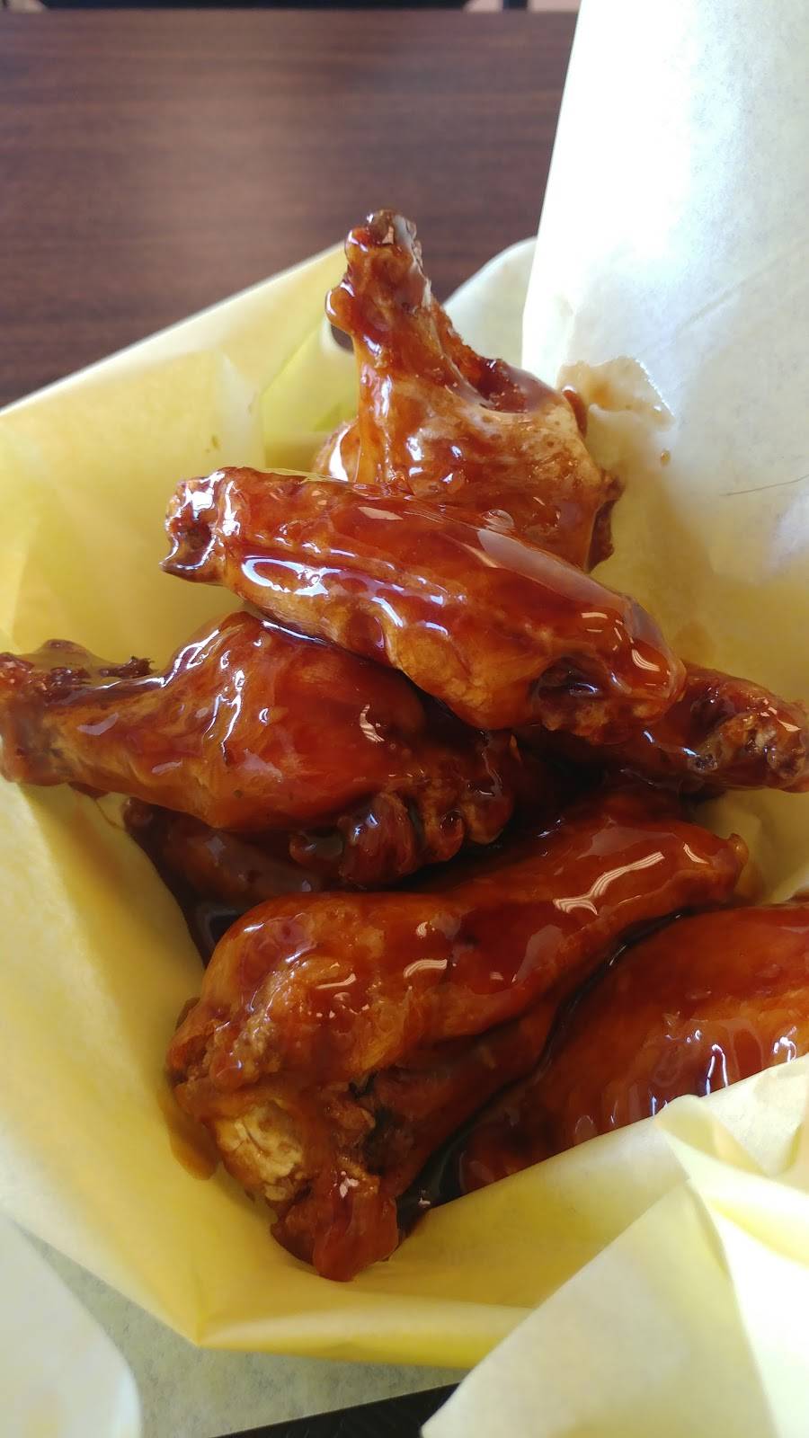 Jimmys Wings | restaurant | 2050 Youngfield St, Lakewood, CO 80215, USA | 3032380454 OR +1 303-238-0454