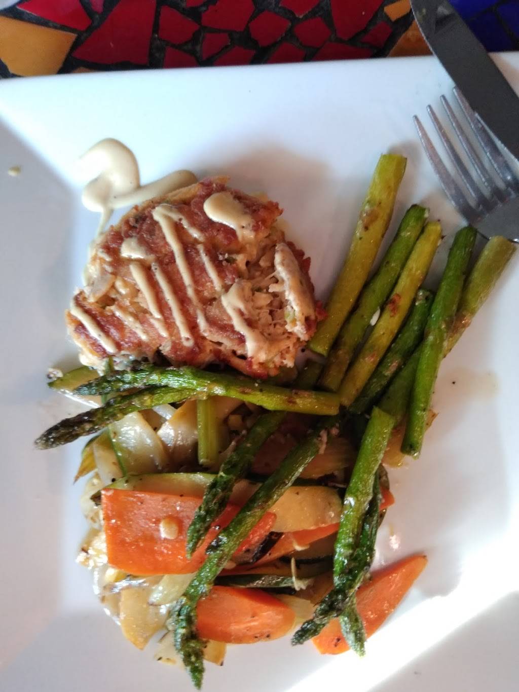Red Bones Raw Bar Seafood Grille | restaurant | 445 N Battlefield Blvd, Chesapeake, VA 23320, USA | 7574364200 OR +1 757-436-4200