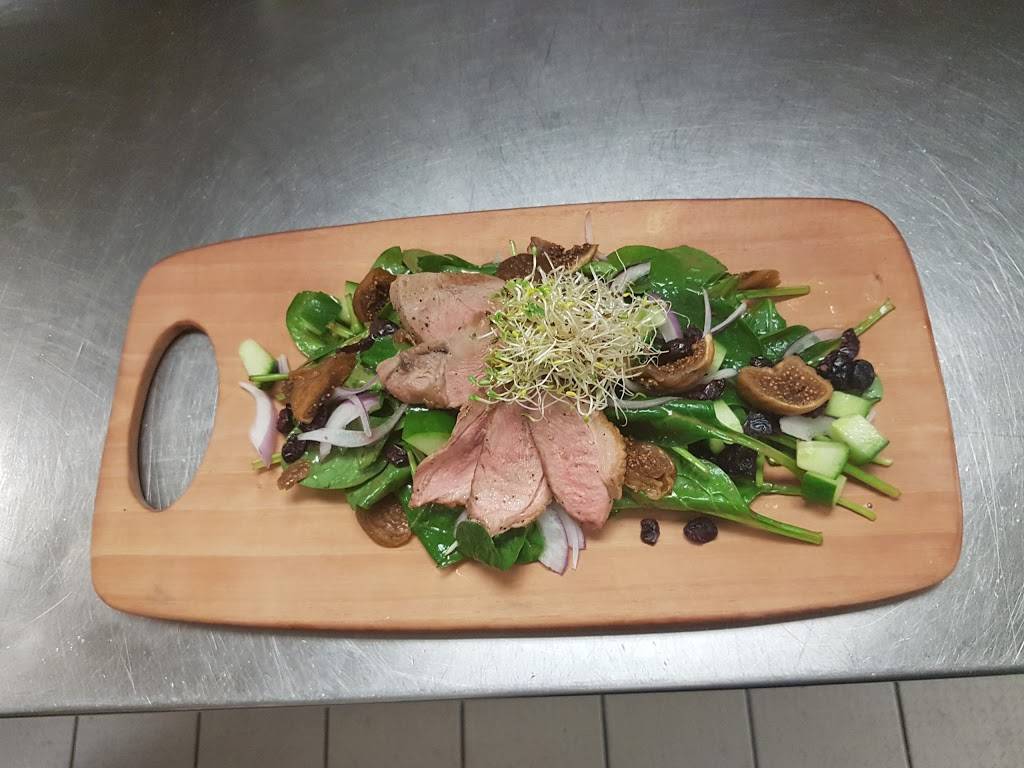 Bishops Landing | restaurant | 1800 2nd Ave E, Owen Sound, ON N4K 5R1, Canada | 5194701000 OR +1 519-470-1000