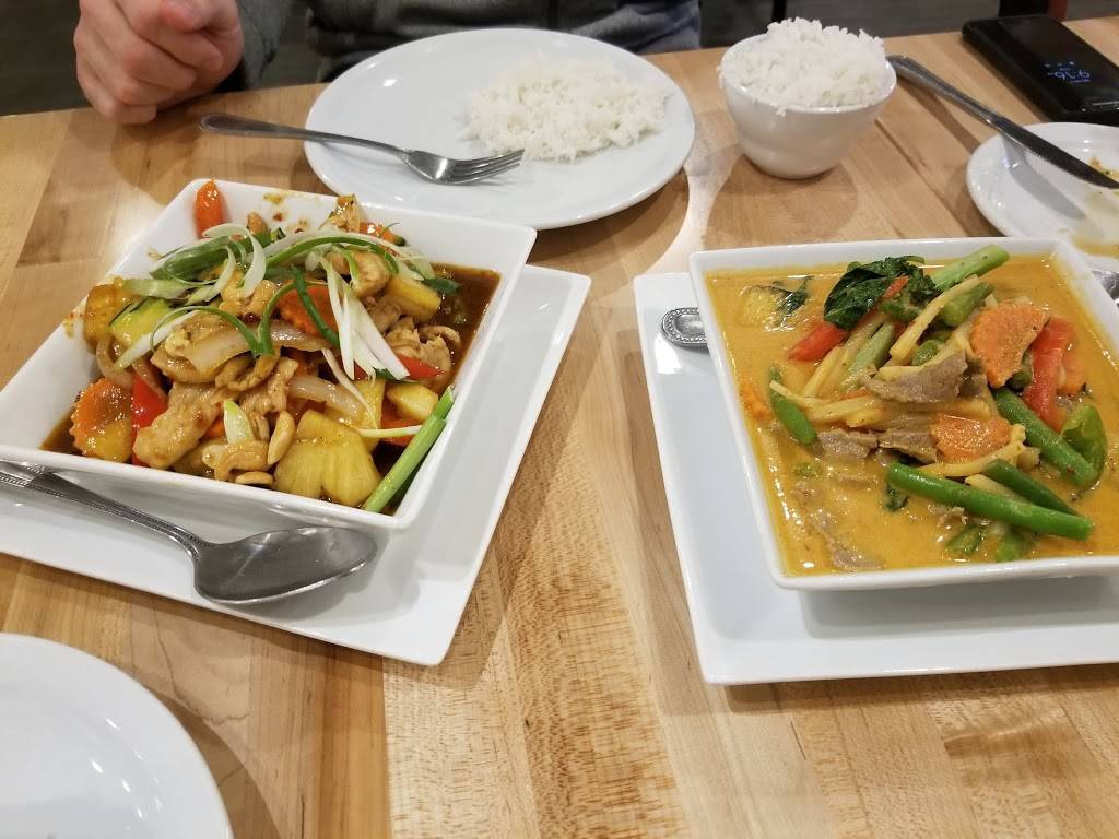 Cha Bar Bistro | restaurant | 7701 Beechmont Ave, Cincinnati, OH 45255, USA | 5132329999 OR +1 513-232-9999