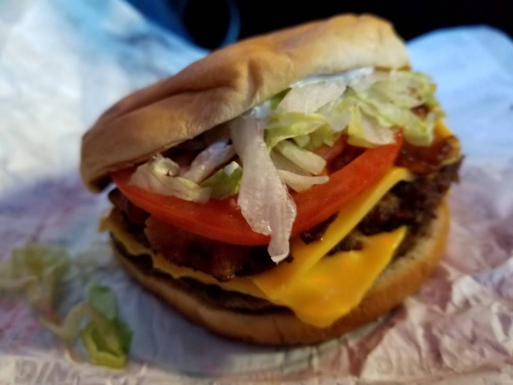 Sonic Drive-In | restaurant | 695 Commonwealth Dr, Norton, VA 24273, USA | 2766793160 OR +1 276-679-3160