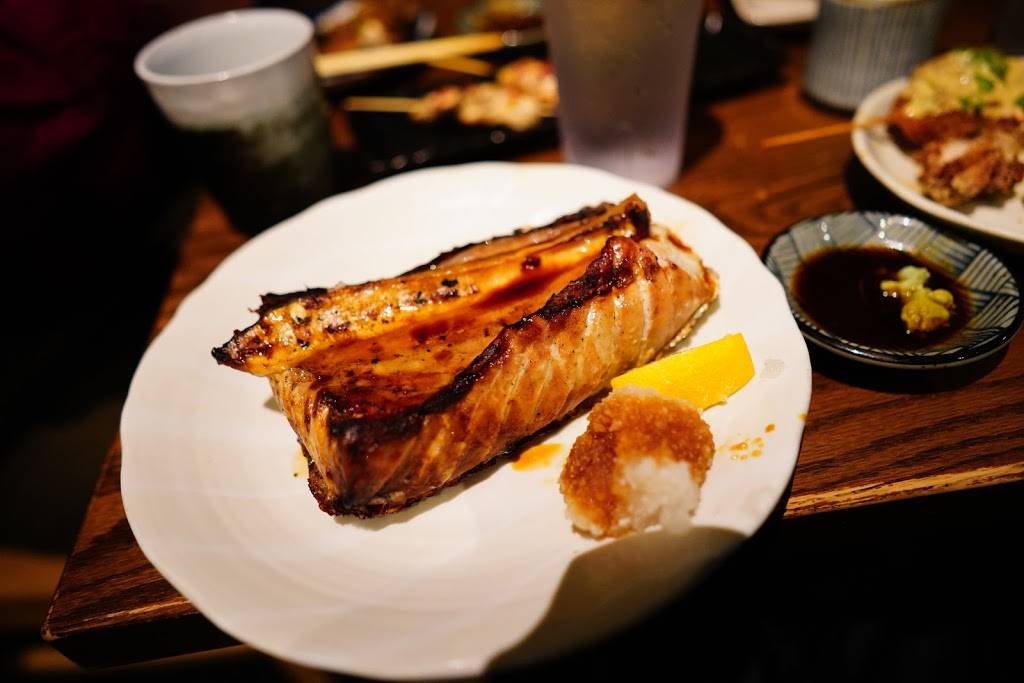 Issian | restaurant | 1618 N 45th St, Seattle, WA 98103, USA | 2066327010 OR +1 206-632-7010