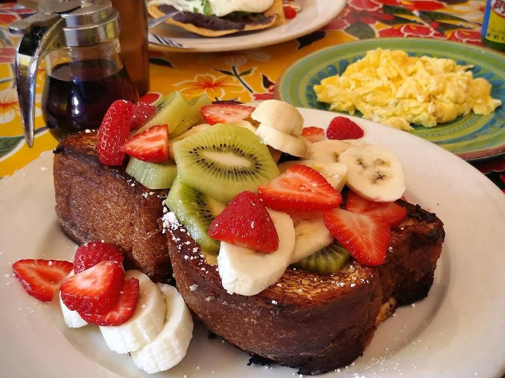 Pequeña | restaurant | 86 S Portland Ave, Brooklyn, NY 11217, USA | 7186430000 OR +1 718-643-0000