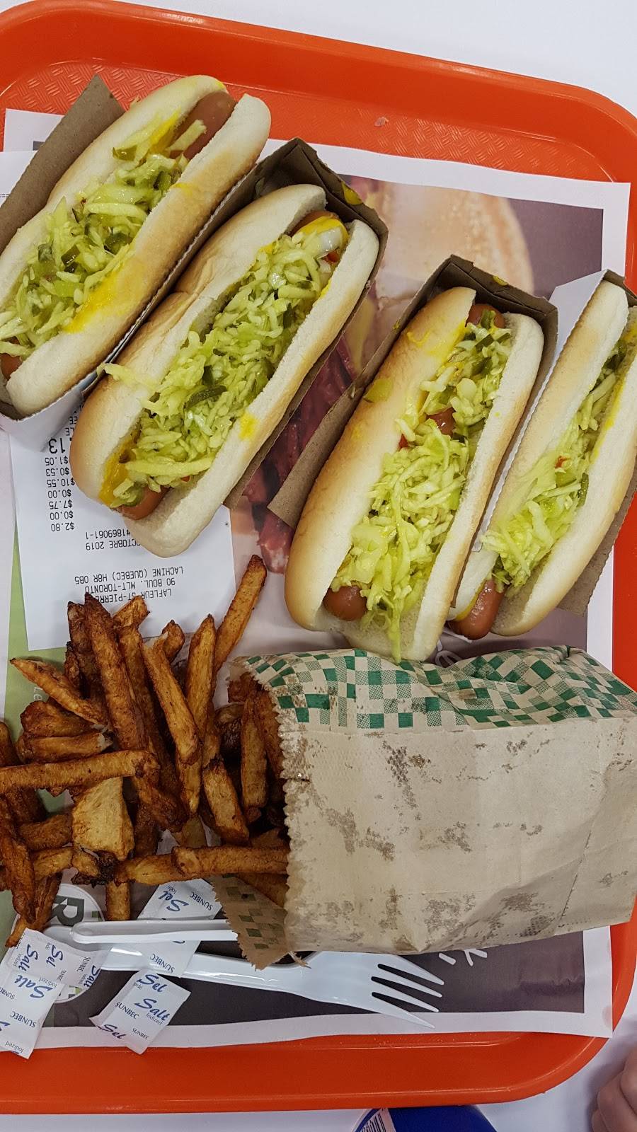 Restaurant Lafleur | restaurant | 90 Boulevard Montréal-Toronto, Montréal, QC H8R 0B5, Canada | 4506560005 OR +1 450-656-0005