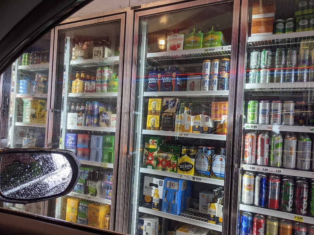 Robinsons Cruse Thru | restaurant | 104 Ferry Rd SE, Fort Walton Beach, FL 32548, USA | 8502004597 OR +1 850-200-4597