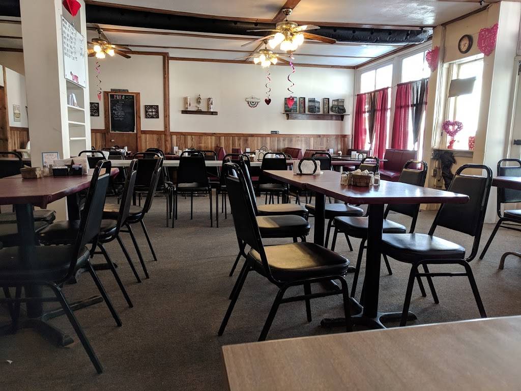 Western Grill | restaurant | 216 Main St, Bowerston, OH 44695, USA | 7402691508 OR +1 740-269-1508