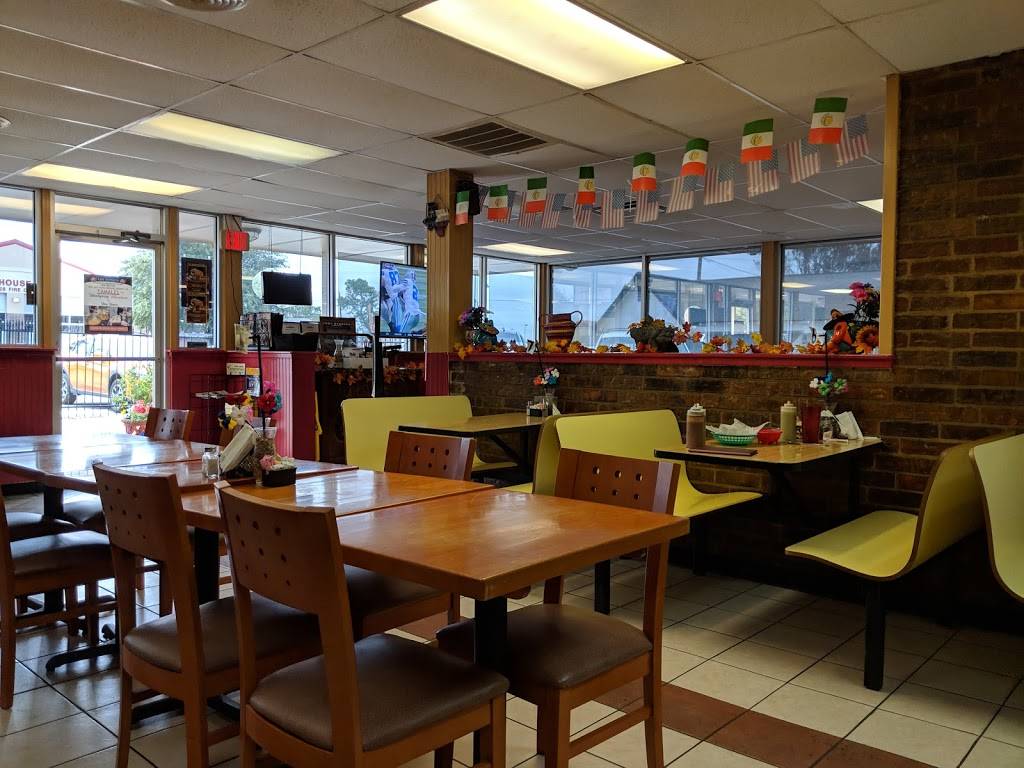 Los Amigos | restaurant | 274 Main St, Lake Dallas, TX 75065, USA | 9404655130 OR +1 940-465-5130