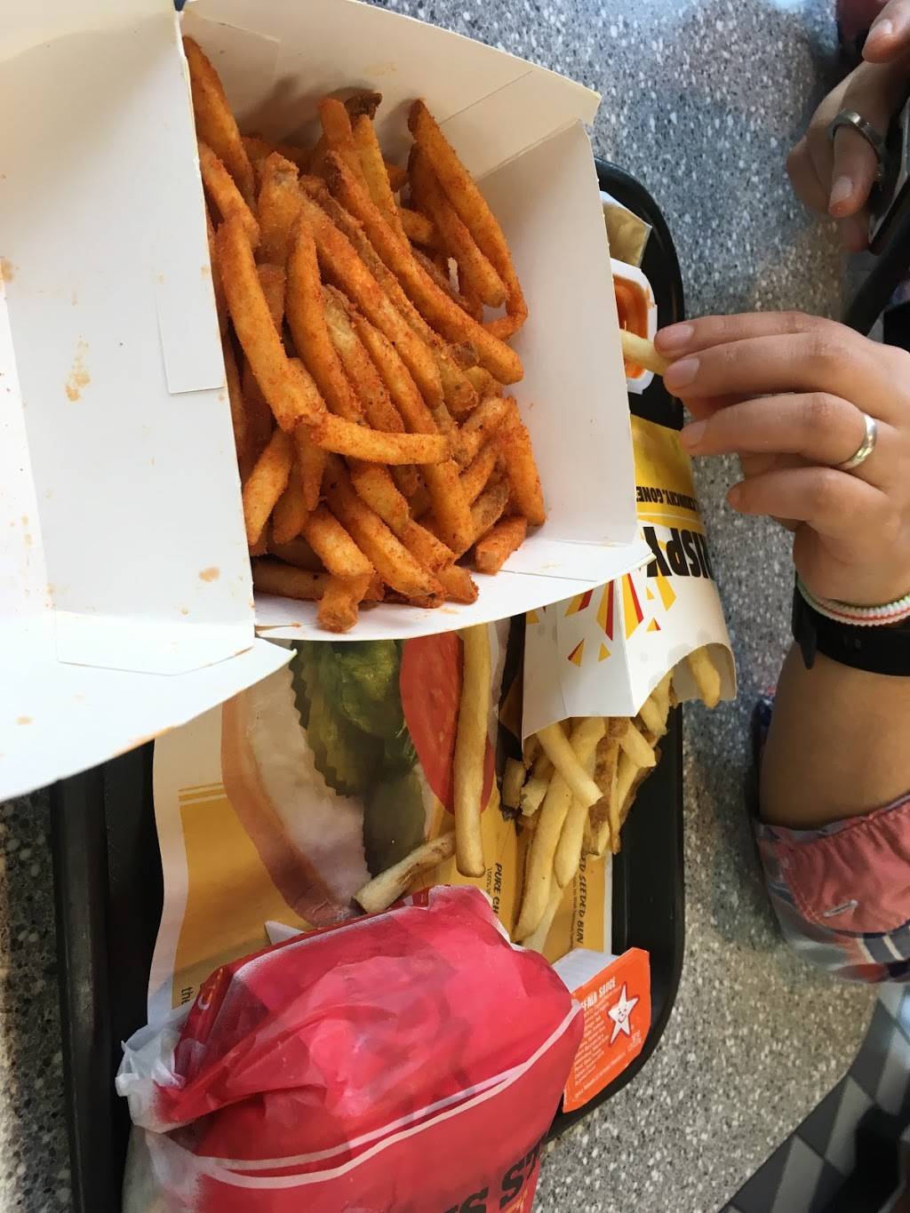 Carls Jr. | restaurant | 296 Coburg Rd, Eugene, OR 97401, USA | 5413388880 OR +1 541-338-8880