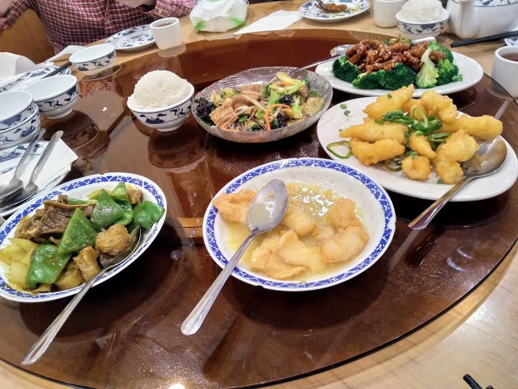 Bay Parkway Cafe | restaurant | 6812 Bay Pkwy, Brooklyn, NY 11204, USA | 7182328008 OR +1 718-232-8008