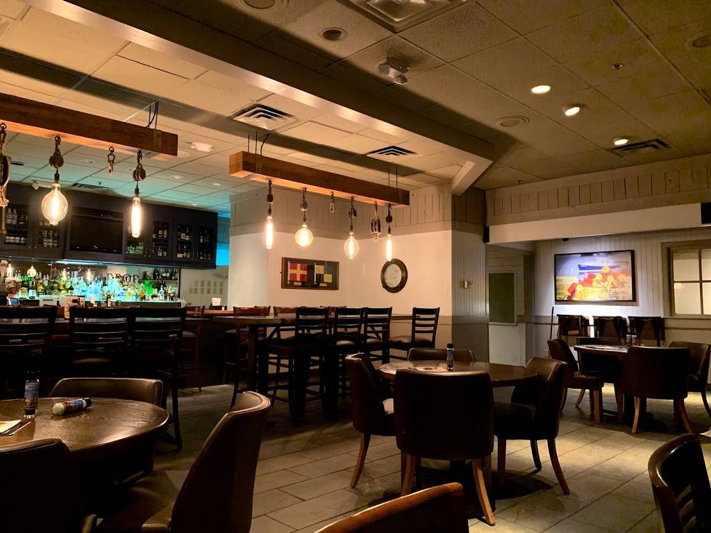 Red Lobster | restaurant | 2355 N, Tamiami Trail N, Naples, FL 34103, USA | 2394346116 OR +1 239-434-6116