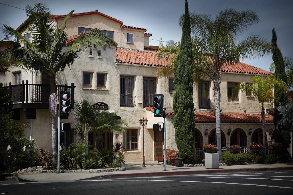 Rooftop Lounge | night club | 1289 South Coast Highway, 4th Floor, Laguna Beach, CA 92651, USA | 9494972446 OR +1 949-497-2446