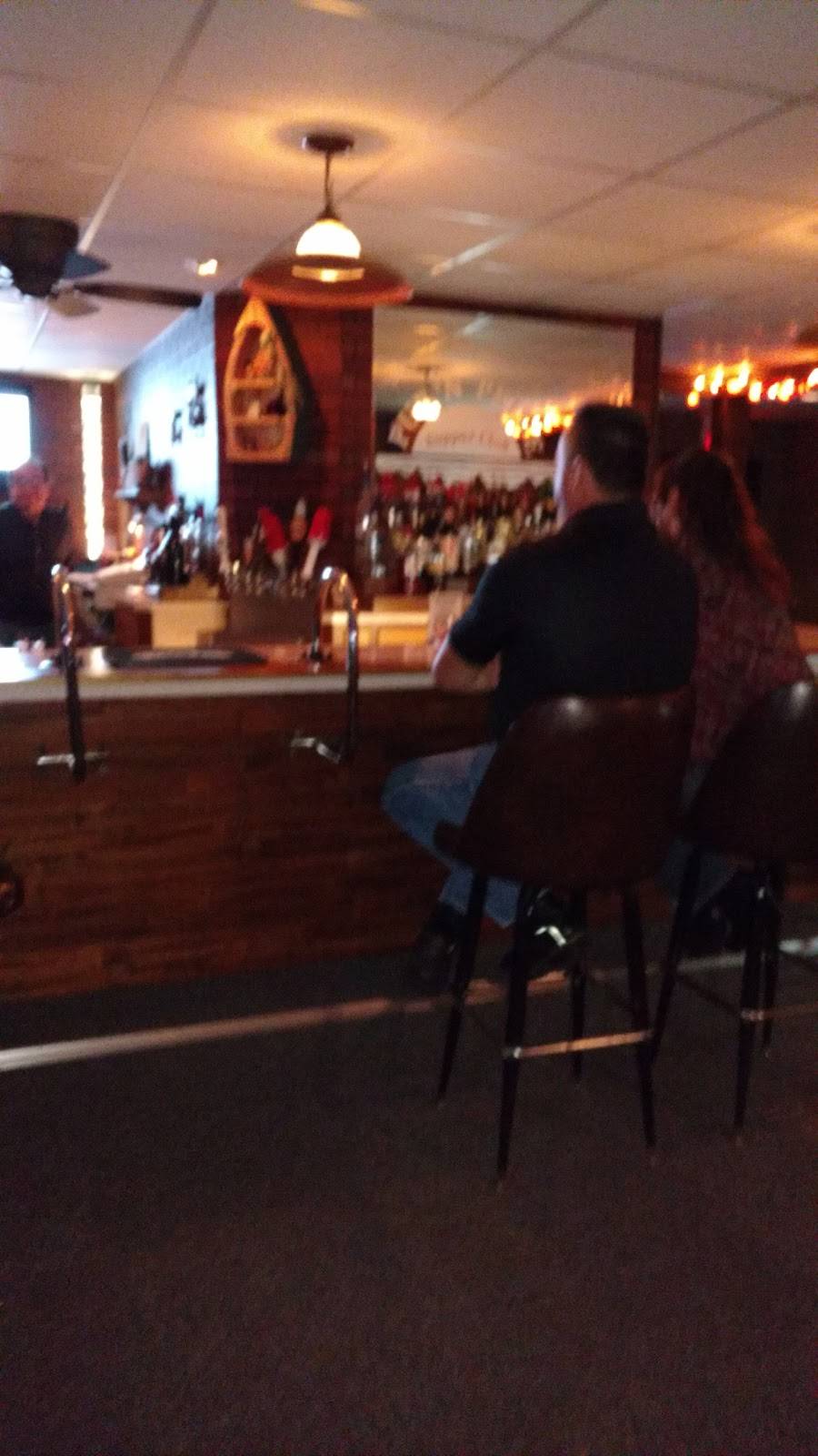 Pub N Prime | restaurant | 105 S Lyons St, Marquette, WI 53947, USA | 9203943800 OR +1 920-394-3800