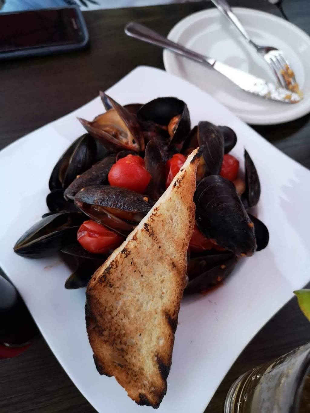 Cefalu Rustica Eatery | restaurant | 1 Lock St, St. Catharines, ON L2N 5B4, Canada | 9059357911 OR +1 905-935-7911