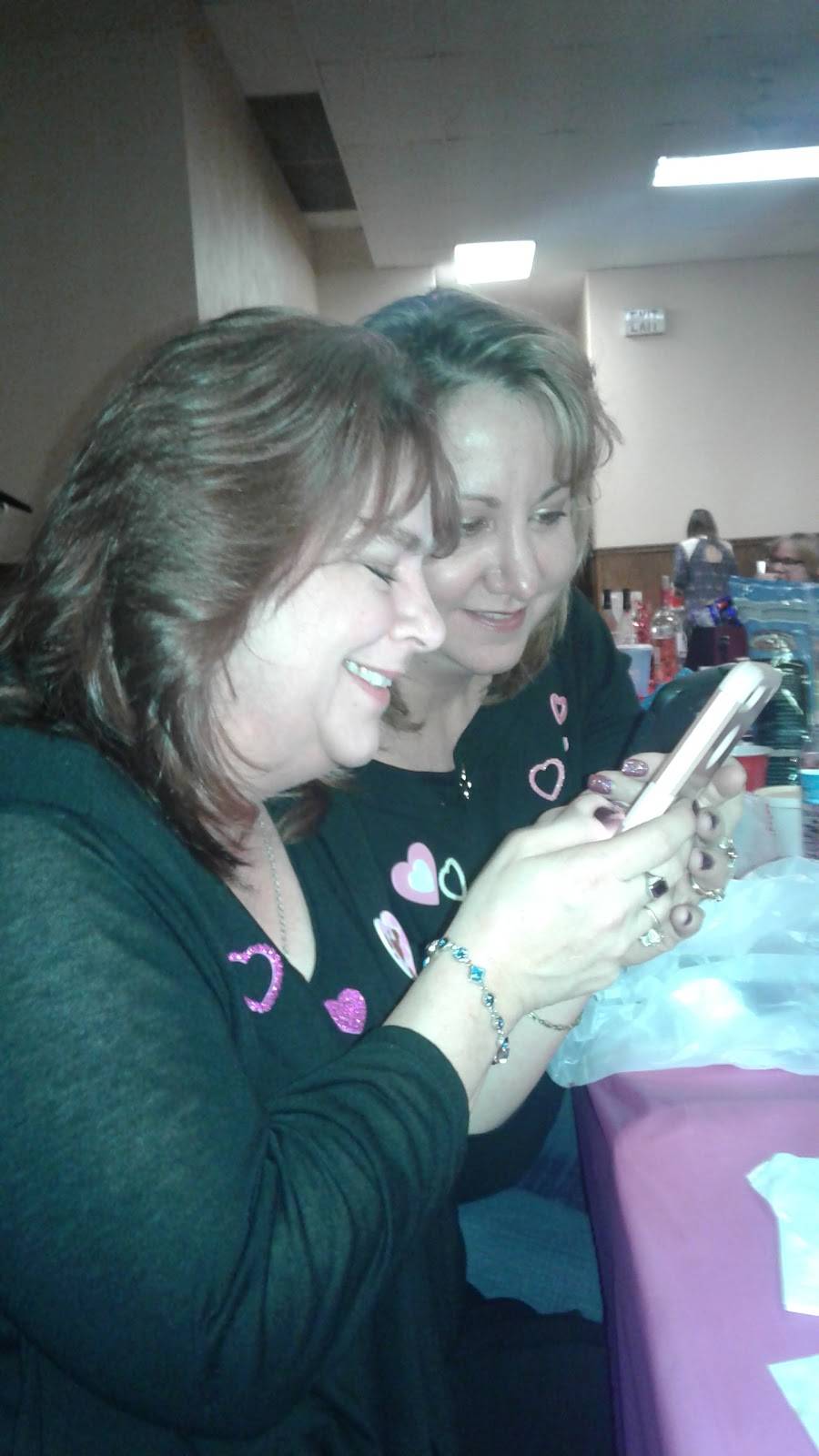 Yesterdays Bar & Grill | restaurant | 501 Greenfield Ave, Pittsburgh, PA 15207, USA | 4124229800 OR +1 412-422-9800