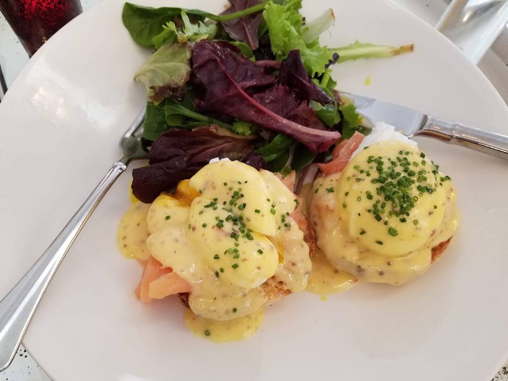 Rouge | restaurant | 205 S 18th St, Philadelphia, PA 19103, USA | 2157326622 OR +1 215-732-6622