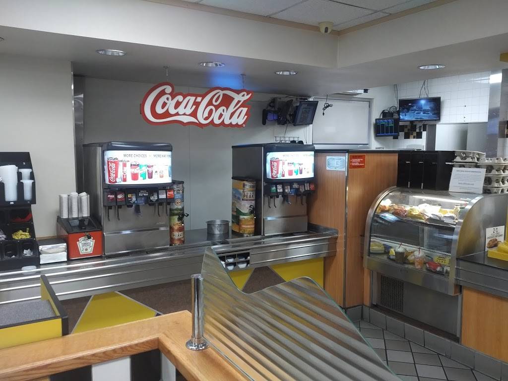 Carls Jr. #7530 | restaurant | 3811 Ellison Dr NW, Albuquerque, NM 87114, USA | 5058997155 OR +1 505-899-7155