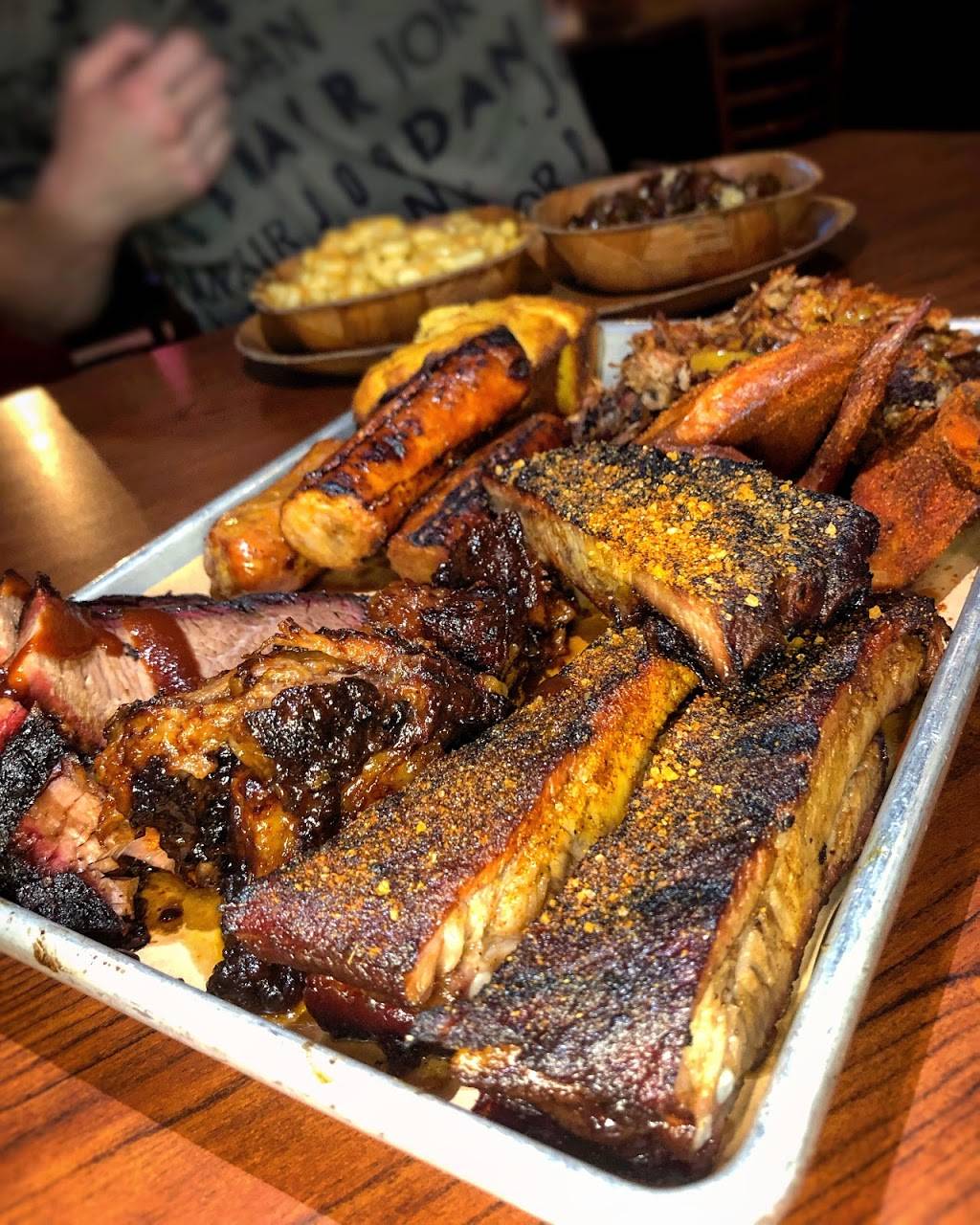 Earlscourt BBQ | restaurant | 1278 St Clair Ave W, Toronto, ON M6E 1B9, Canada | 6479310904 OR +1 647-931-0904