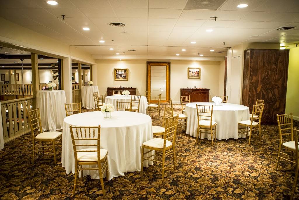 Old San Francisco Steak House | restaurant | 10223 Sahara Dr, San Antonio, TX 78216, USA | 2103422323 OR +1 210-342-2323