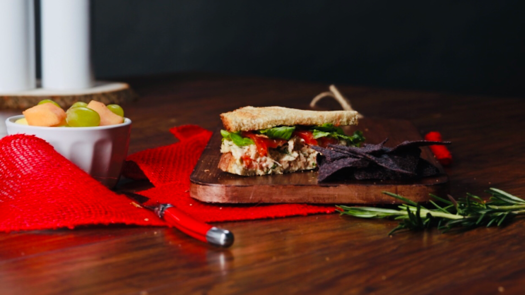 Alex Farms Hickory Smoked Chicken Salad | restaurant | 4780 Riverdale Rd Ste 16, Memphis, TN 38141, USA | 9015660297 OR +1 901-566-0297