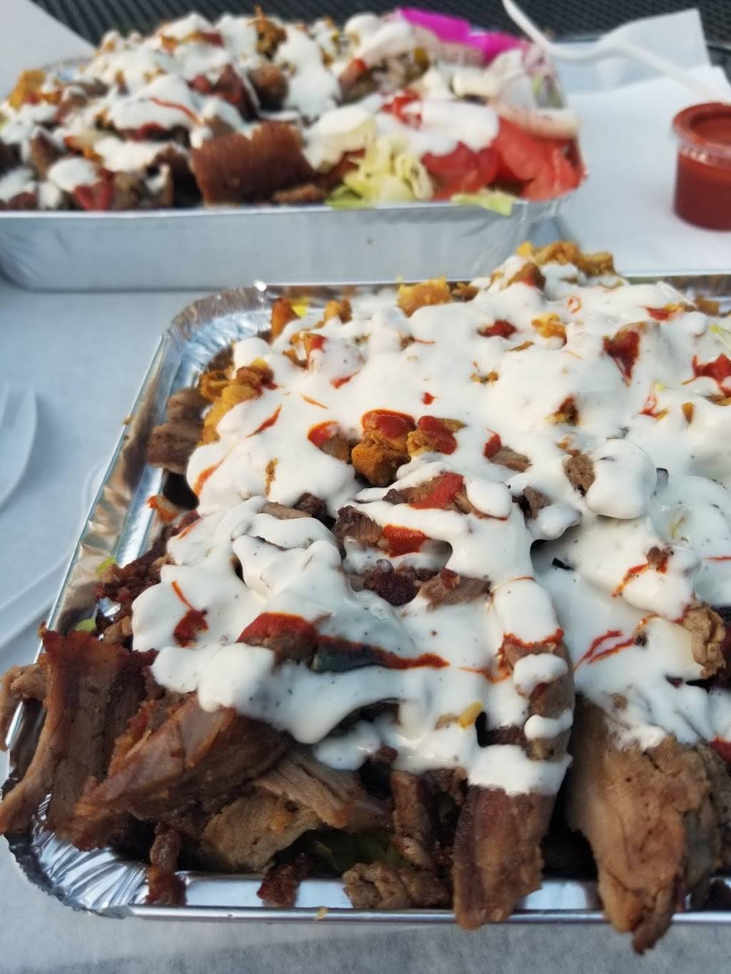 Hakuna Matata | restaurant | 6035 95th St, Oak Lawn, IL 60453, USA | 7084242490 OR +1 708-424-2490