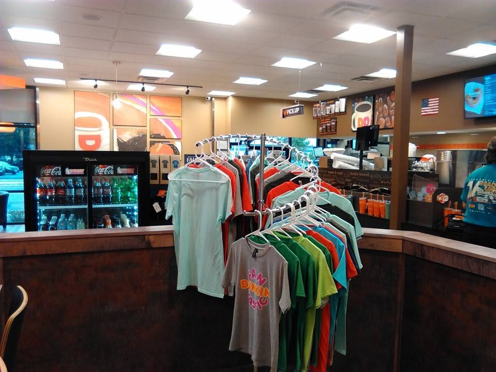 Dunkin | bakery | 410A Phillips Blvd, Sauk City, WI 53583, USA | 6086407300 OR +1 608-640-7300