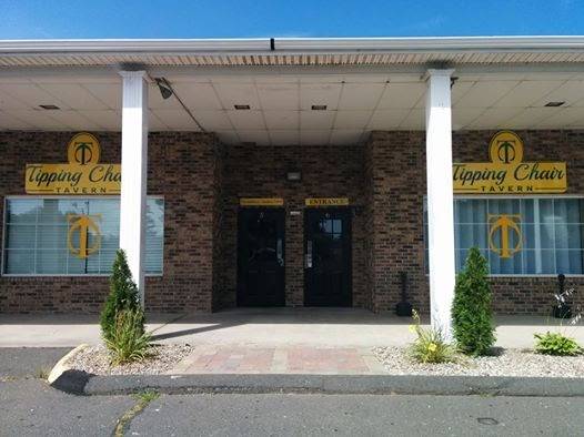 Tipping Chair Tavern | restaurant | 1783 Meriden-Waterbury Turnpike, Milldale, CT 06467, USA | 8604269688 OR +1 860-426-9688