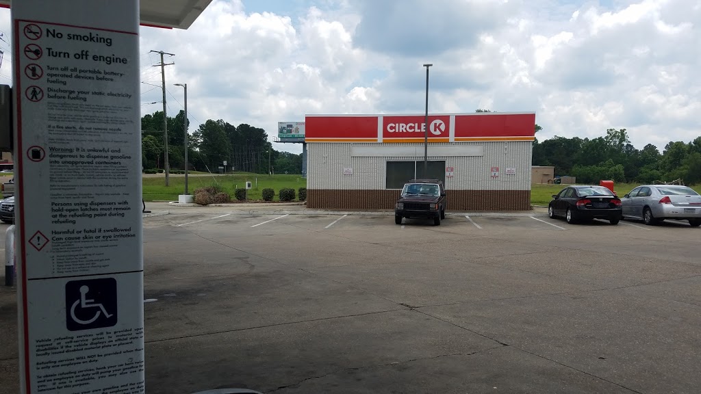 Circle K | meal takeaway | 4460 Clay St, Vicksburg, MS 39183, USA | 6016362012 OR +1 601-636-2012