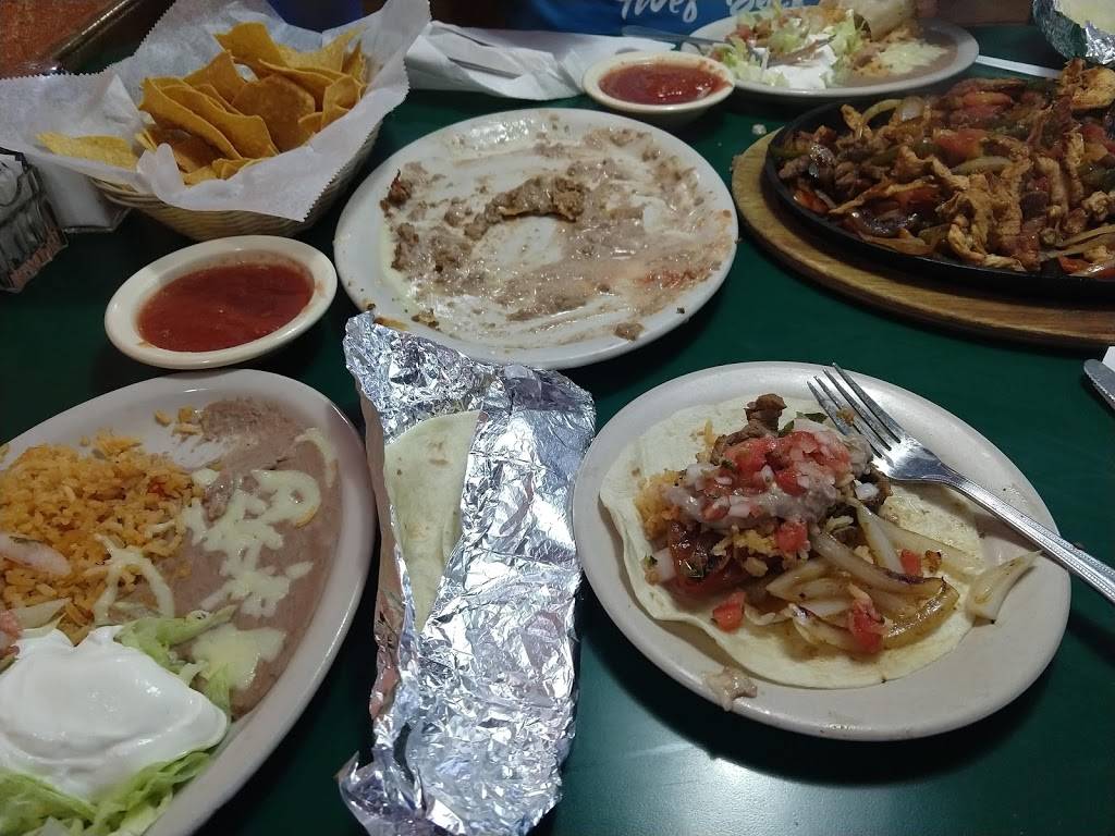 Cancun Mexican Restaurant | restaurant | 1282 N Main St, Crossville, TN 38555, USA | 9314569591 OR +1 931-456-9591