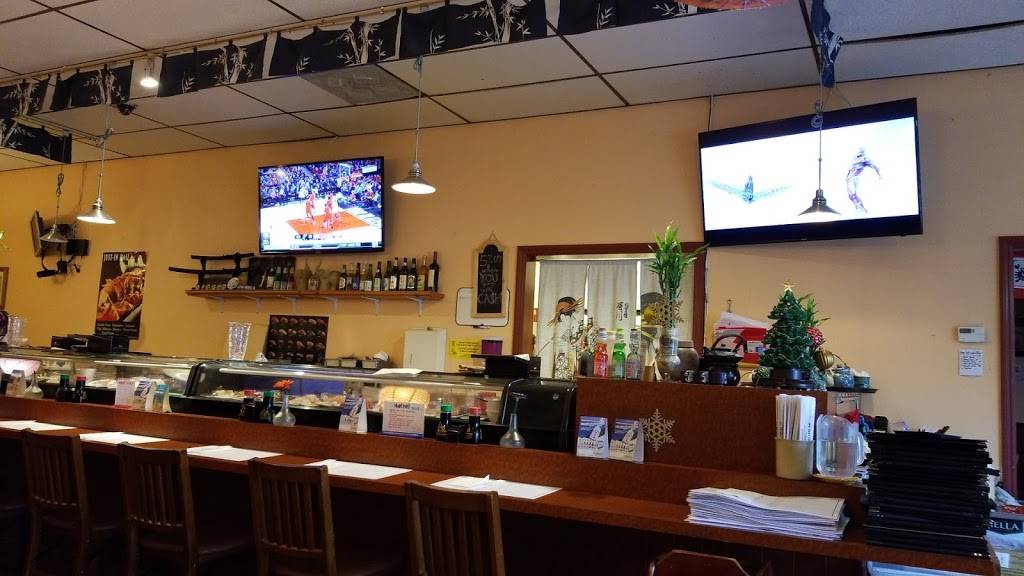 Maki Yaki 22 | restaurant | 25227 Redlands Blvd, Loma Linda, CA 92354, USA | 9097999773 OR +1 909-799-9773