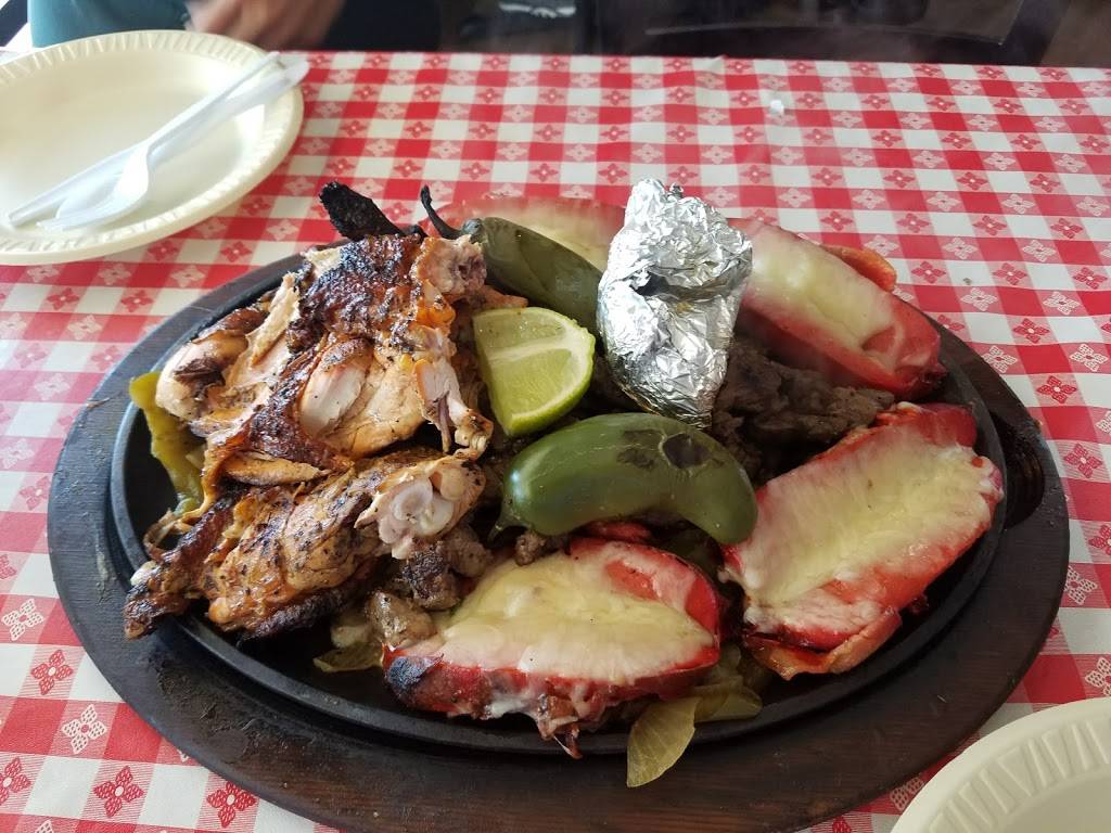 Pollos Asados Los Nortenos | restaurant | 4642 Rigsby Ave, San Antonio, TX 78222, USA | 2106483303 OR +1 210-648-3303