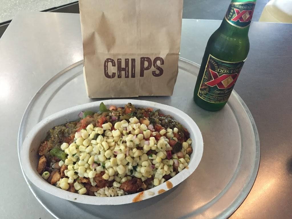 Chipotle Mexican Grill | restaurant | Washington Dulles International Airport SAARINEN CIR CONCOURSE B-52, Sterling, VA 20166, USA | 7036615018 OR +1 703-661-5018