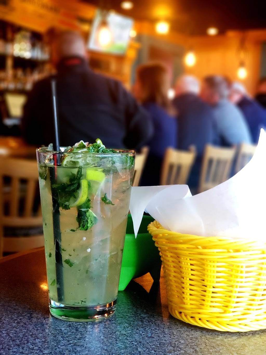 Sangrias Mexican Grill | restaurant | 215 S Memorial Dr, Appleton, WI 54911, USA | 9209553755 OR +1 920-955-3755