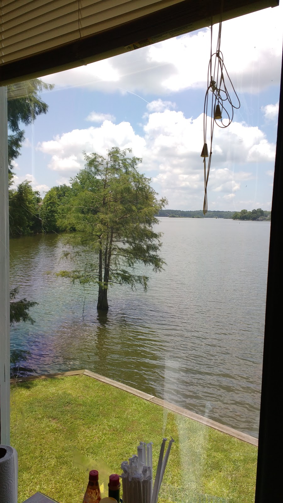 Almost Home | restaurant | 5810 LA-1, Natchitoches, LA 71457, USA | 3183522431 OR +1 318-352-2431