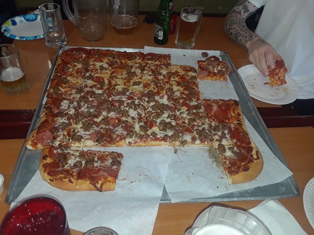 Fat Ducks Pizza South | restaurant | 7925 Bruceville Rd, Sacramento, CA 95823, USA | 9166829945 OR +1 916-682-9945