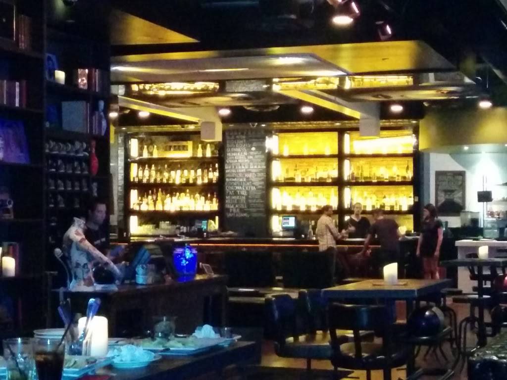 Lucky Strike Live | night club | 6801 Hollywood Blvd, Hollywood, CA 90028, USA | 3234677776 OR +1 323-467-7776