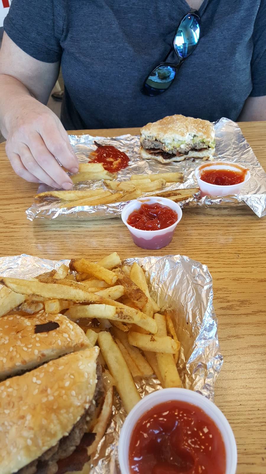 Five Guys | meal takeaway | 310 NE 78th St, Vancouver, WA 98665, USA | 3605742810 OR +1 360-574-2810