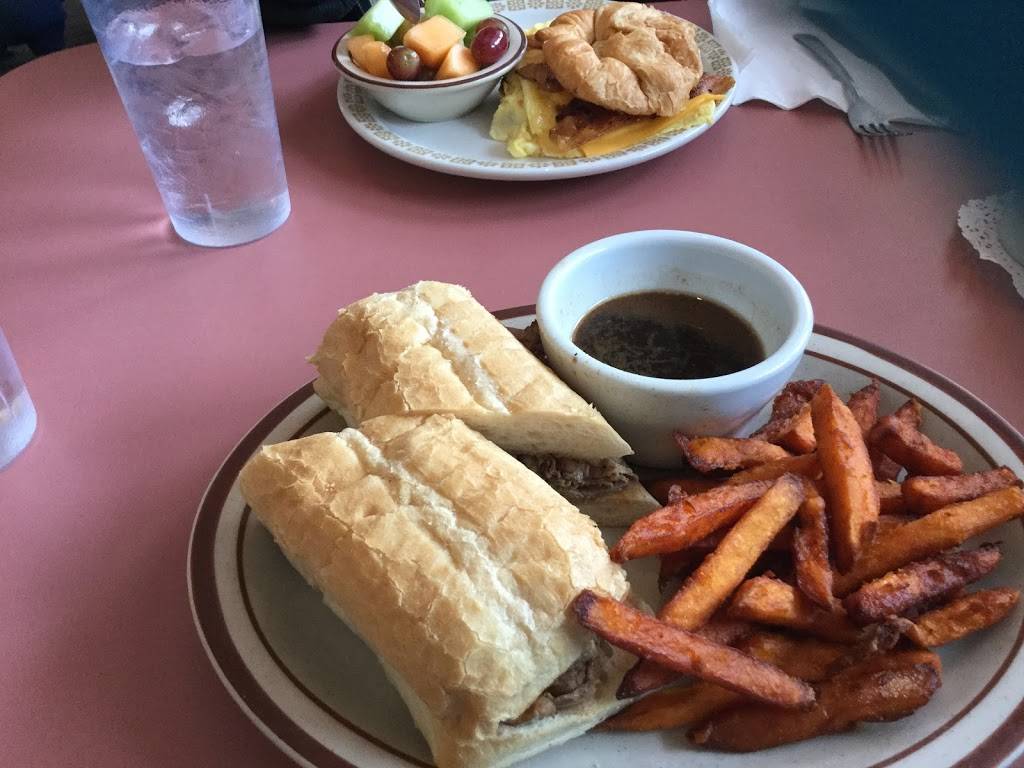 Sheris Place | restaurant | 5859 Forest Hills Rd, Rockford, IL 61114, USA | 8158771688 OR +1 815-877-1688