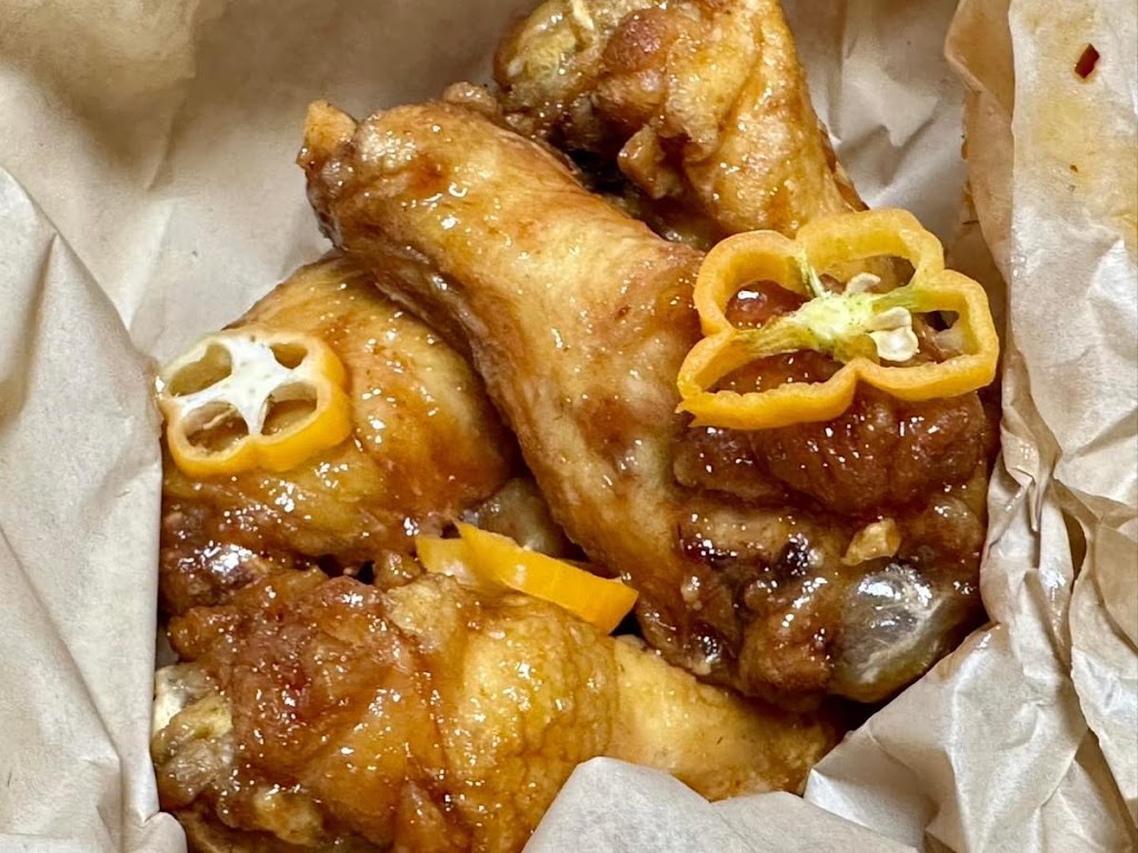 The El Paso Wing Factory Eastlake | restaurant | The El Paso Wing Factory, C1, 13649 Eastlake Blvd, El Paso, TX 79928, USA | 9153135698 OR +1 915-313-5698